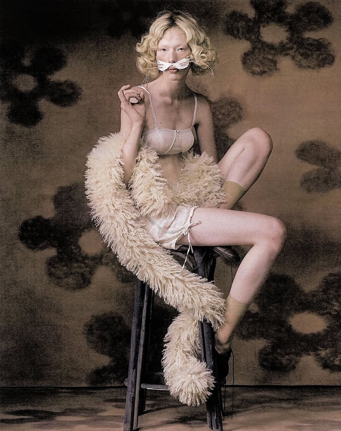 Kontrowersyjna kampania Zary – kiedy sztuka spotyka fast fashion