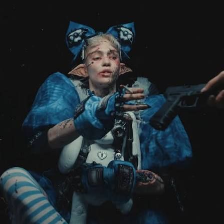 Powrót Grimes. Nagrała album o AI, religii i końcu świata, jaki znamy
