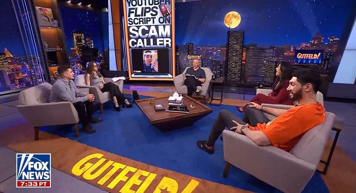 Panel „Gutfeld!” omawia nagranie Karolki. Kadr: Fox News
