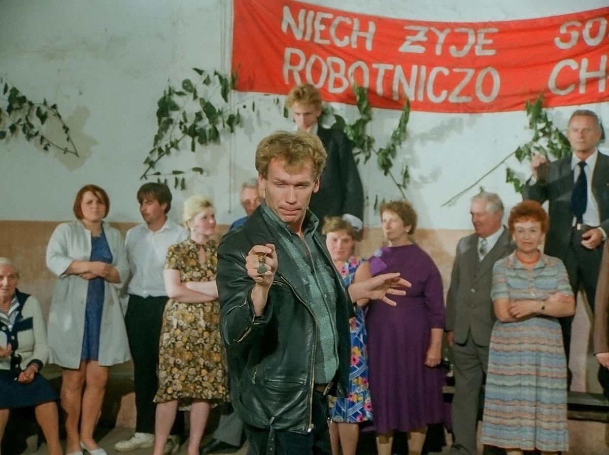 fot. kadr z filmu „Nad rzeką, której nie ma”