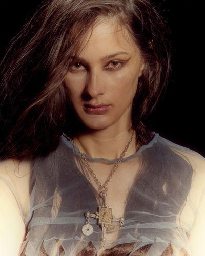 [Z archiwum K MAG] „Wystarczy być nadwrażliwym, by otrzymać łatkę dziwaka” – wywiad z Polą Rise