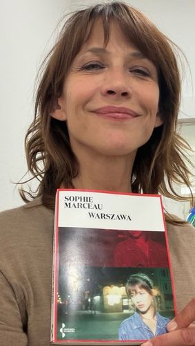 Sophie Marceau napisała książkę „Warszawa”. To osobisty list do Andrzeja Żulawskiego