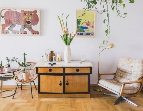 [Z archiwum K MAG] W odwiedzinach u scenografki Anny Szczęsnej i operatora Piotra Uznańskiego („Warszawianka”)