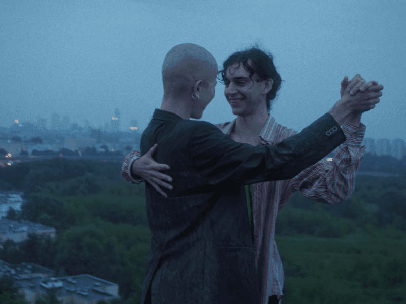 „To uczucie”, reż. Alex Baczyński-Jenkins