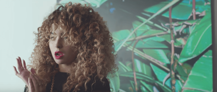 "Kobiety powinny się wzajemnie wspierać". Ella Eyre o życiowych zmianach i nowej płycie