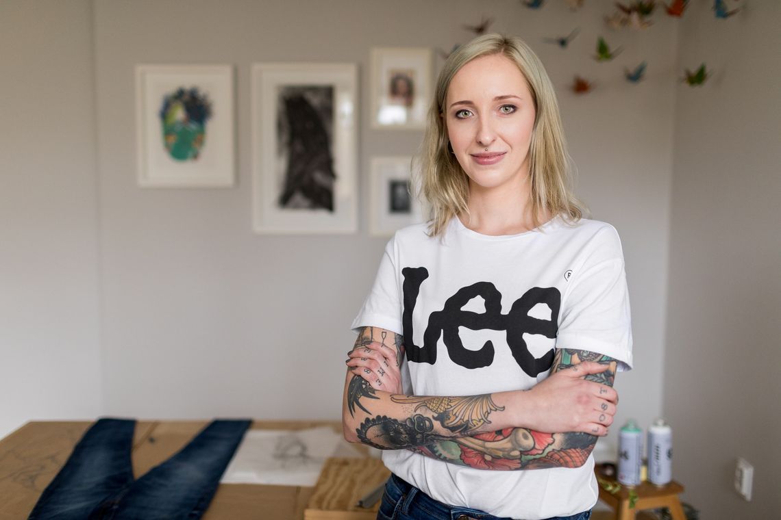 Lee startuje z kampanią Scarlett Icon. Weź udział w konkursie i wygraj voucher na zakupy!