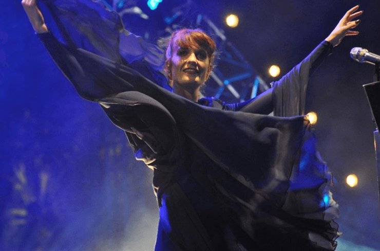 Ukochana gwiazda publiczności wraca do Polski!