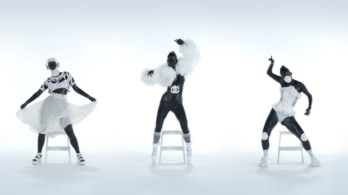 Cielesny, erotyczny wymiar świętości to znak rozpoznawczy Kle Mens