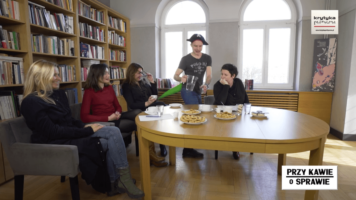 "Czy bicie mężczyzn to coś złego? Jak się męża nie bije, to mu wątroba gnije". Kobiety obśmiewają szkodliwe stereotypy