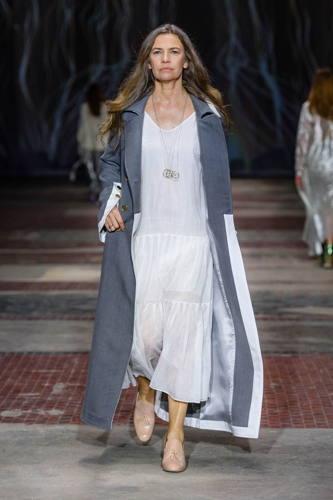 Egzotyka i eteryczność to znaki rozpoznawcze nowej kolekcji Łukasza Jemioła