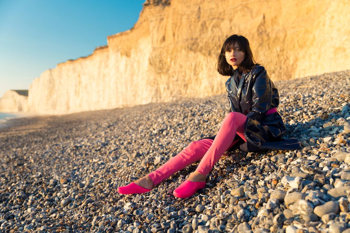 Melissa i AWAYTOMARS stworzyły futurystyczną kolekcję