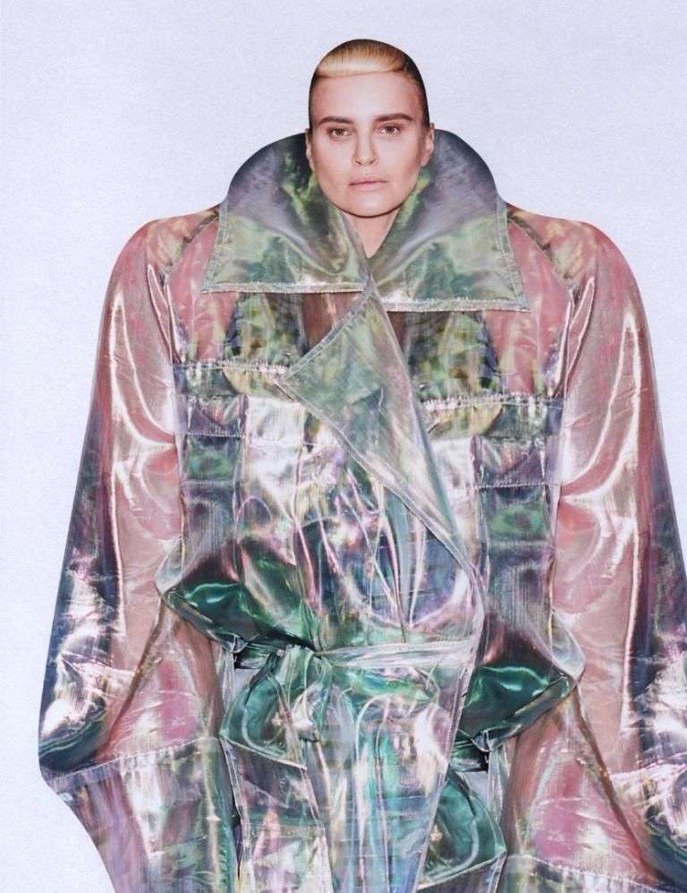 Polska ikona mody w futurystycznym projekcie MMC. Wiosenna kolekcja marki w sesja zdjęciowej na pograniczu sztuki