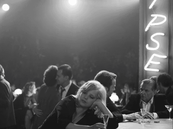 Joanna Kulig tańczy rock'n'rolla na stole w pierwszym zwiastunie "Zimnej wojny" Pawlikowskiego