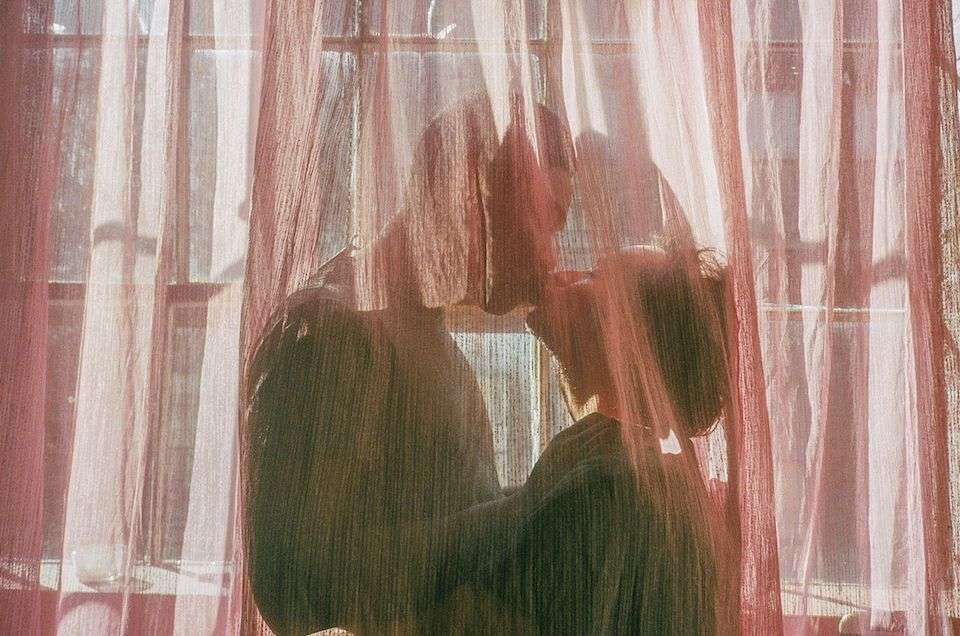 Portrety miłości i pożądania na pierwszej wystawie polskich fotografów LGBTQ+ w Wielkiej Brytanii