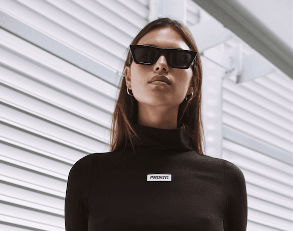 Prosto znów zaskakuje. Tym razem cieplejszymi ubraniami na zimniejsze dni