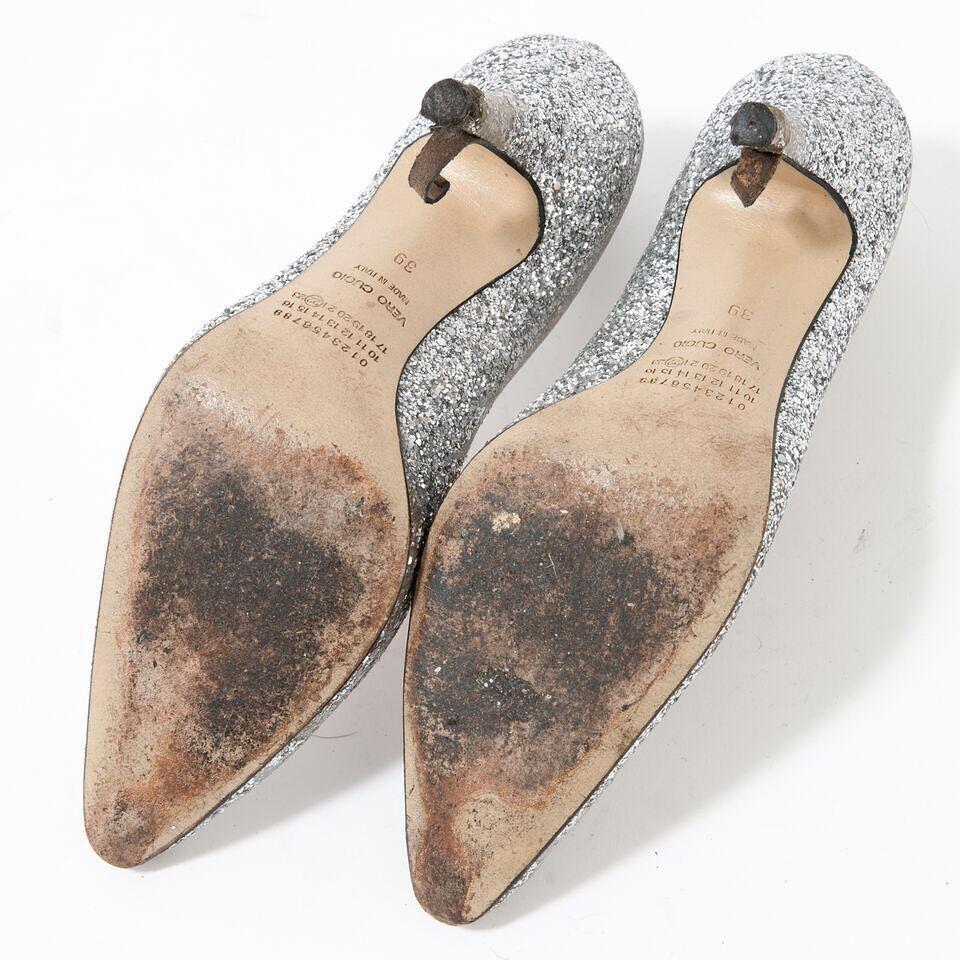 Upiorne zdjęcia pięknych i drogich ubrań na koncie instagramowym kolekcjonerów vintage