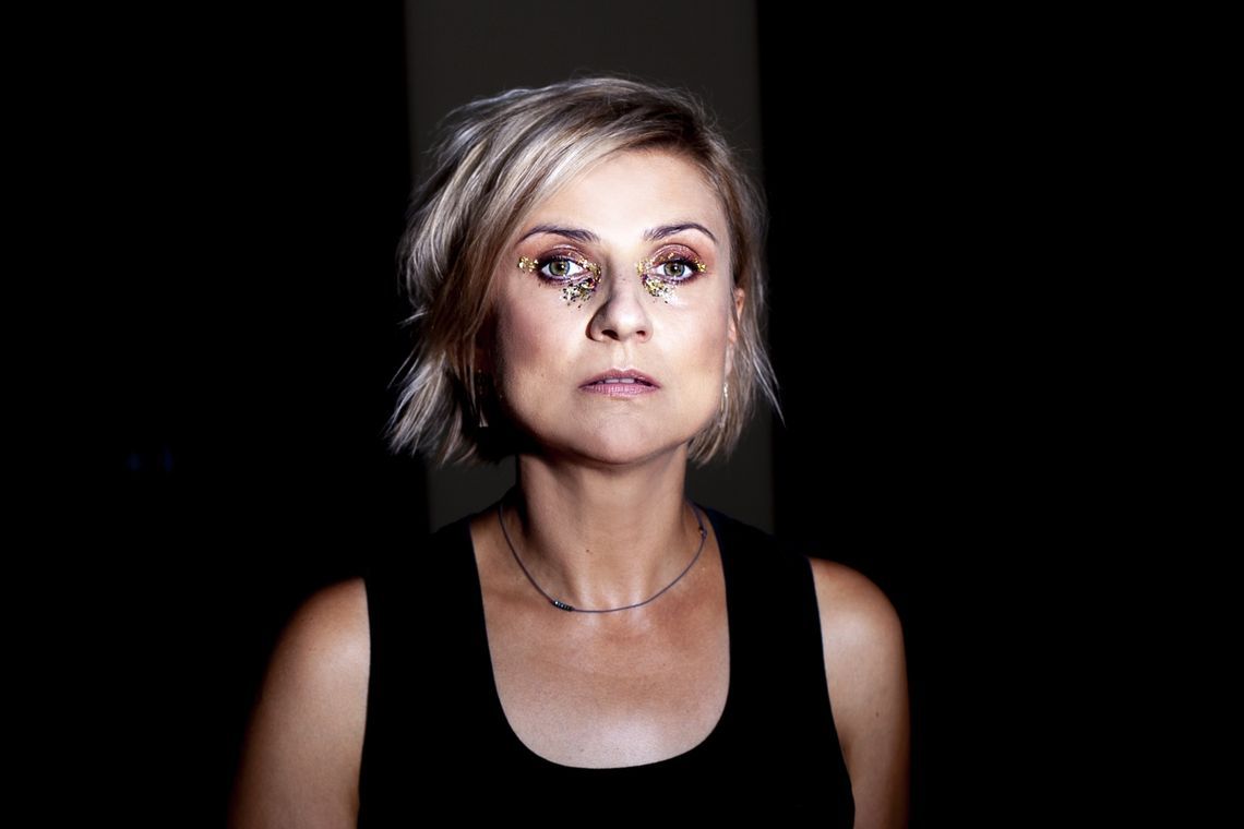 Novika, legenda polskiego clubbingu, powraca z nowym odświeżającym singlem