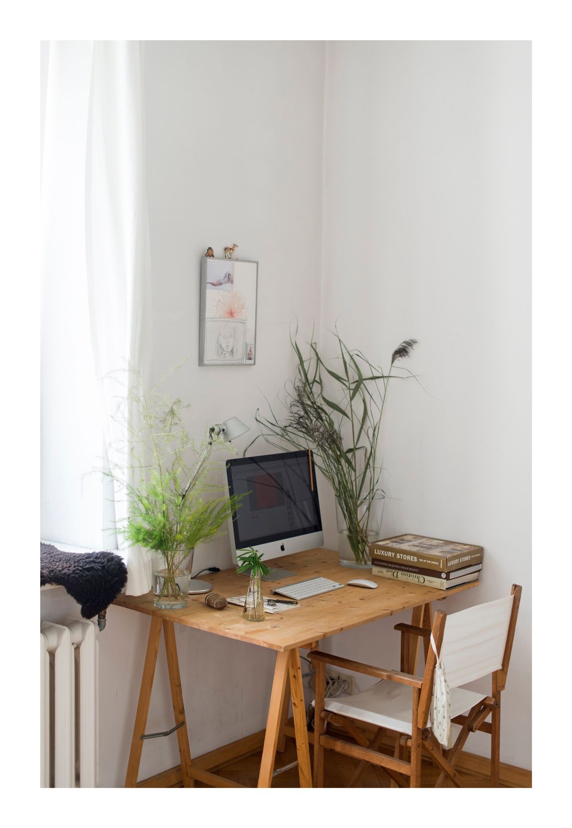 Odwiedziliśmy Justynę Chrabelską, jedną z pierwszych projektantek, które wprowadziły linię ready-to-wear w Polsce