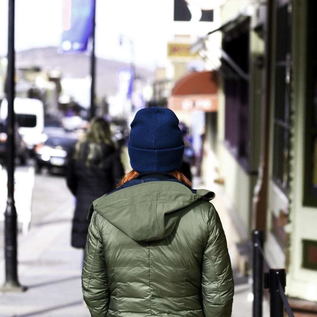 Szkoła zakazała przychodzenia uczniom w płaszczach i kurtkach od kilku marek luksusowych