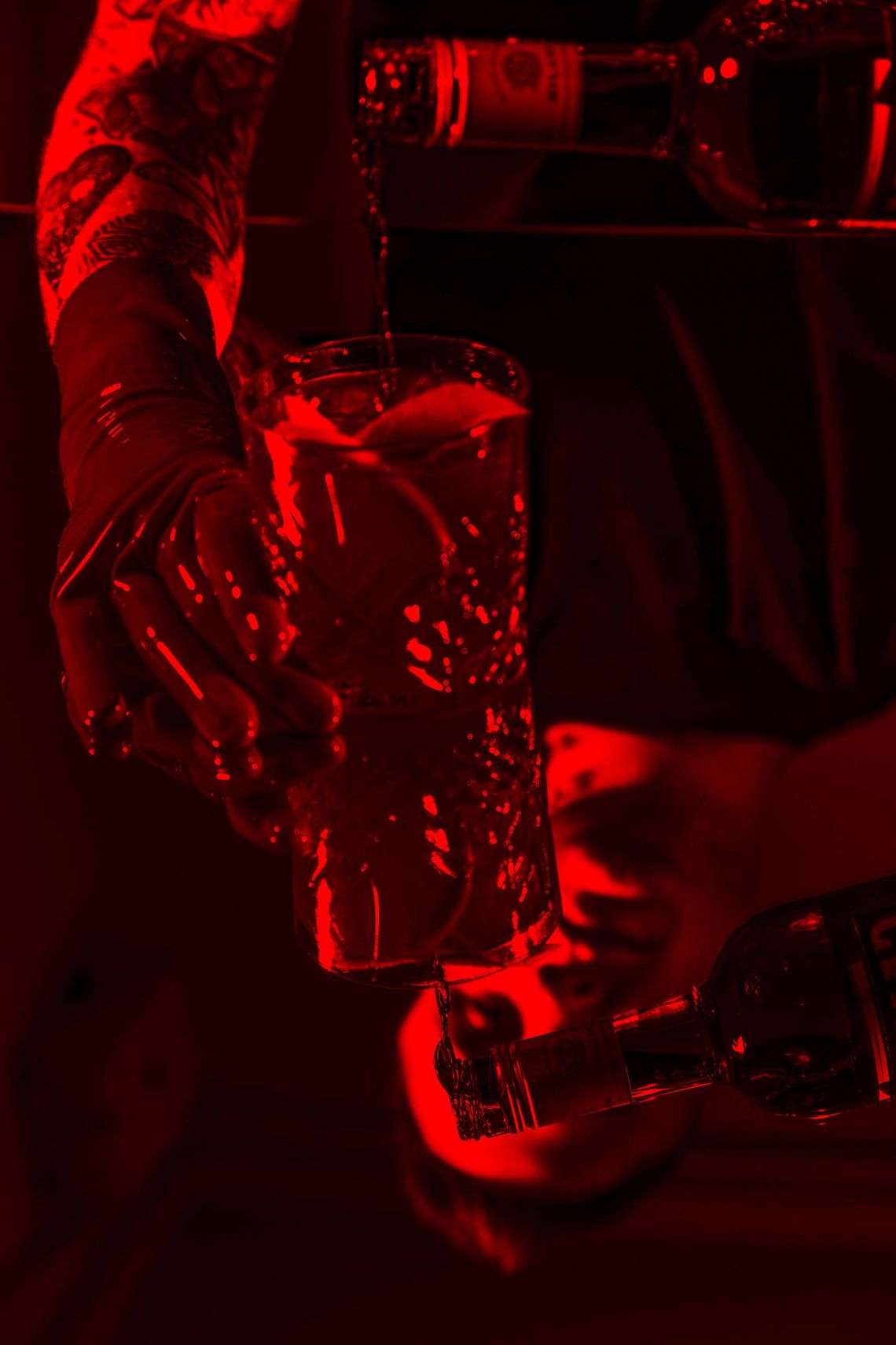 Dwa weekendy sztuki, włoskiego jedzenia i drinków. Rusza pop-up bar Campari