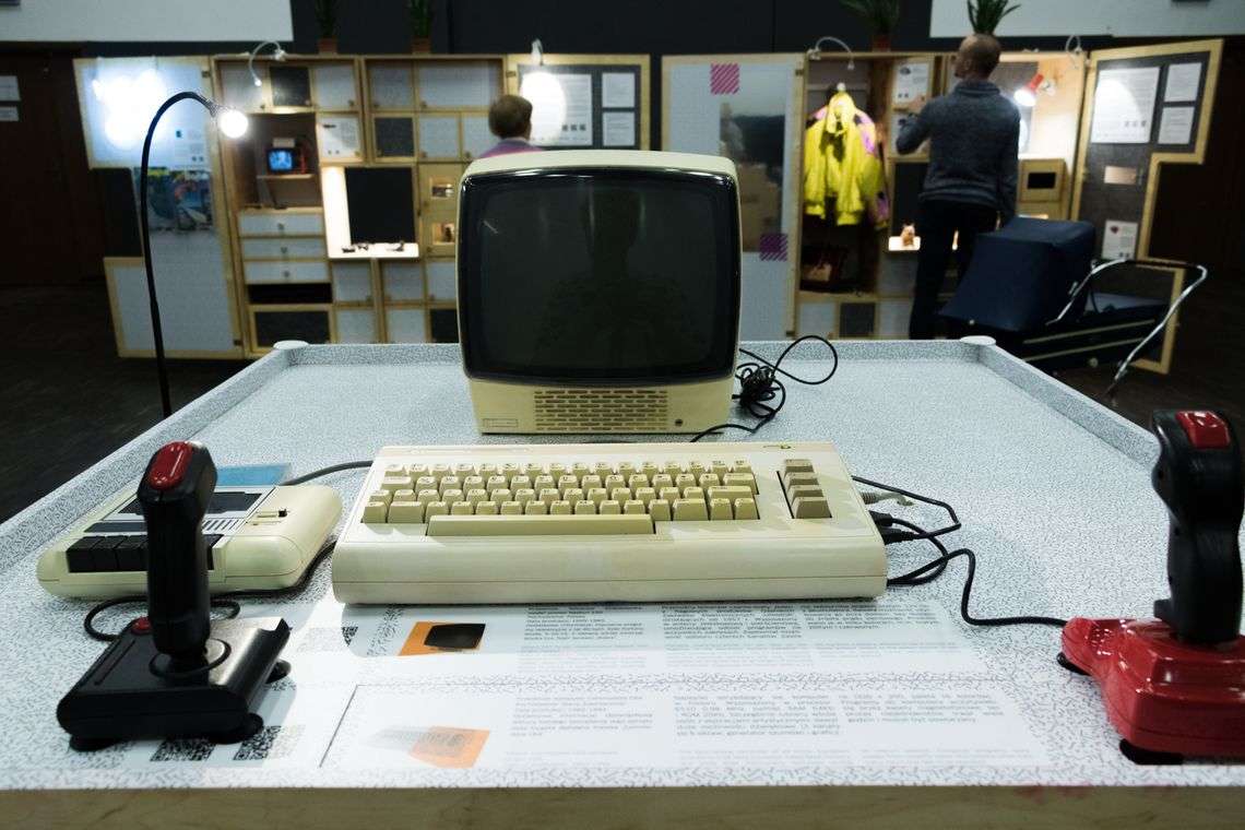 Technologia nie wyprze rzemiosła, a projektant to nie tylko artysta. Rozmawiamy z dyrektor artystyczną School of Form, Agnieszką Jacobson-Cielecką