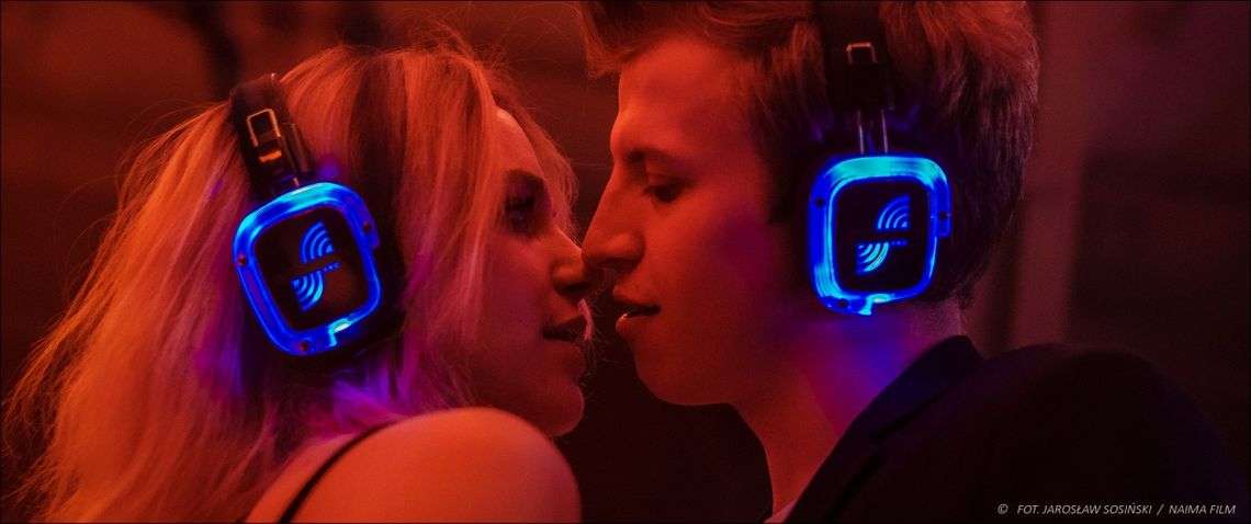 Pierwsze zdjęcia z sequela "Sali samobójców". Będzie to cyber-thriller inspirowany „Romeo i Julią”