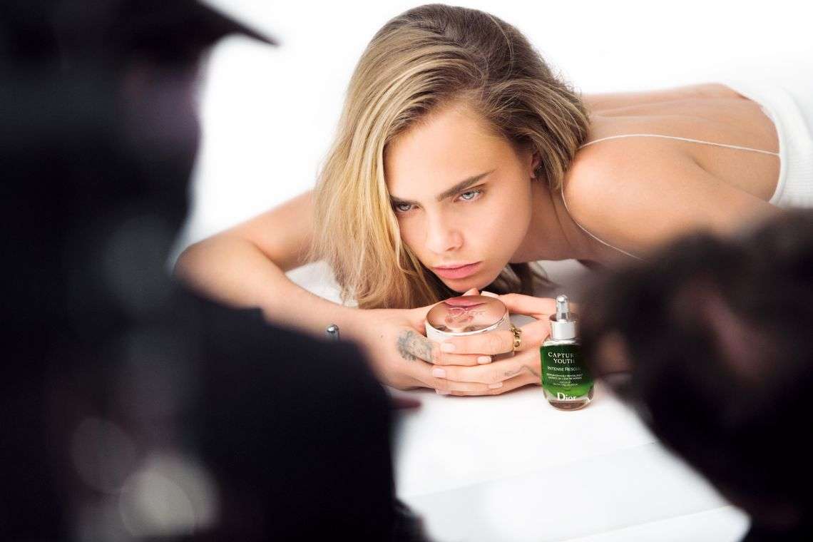 Dior wypuszcza nową linię kosmetyków Capture Youth. Innowacyjne rozwiązania w służbie piękna