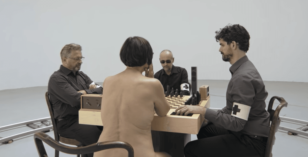 Depeche Mode, Yann Tiersen i inni "coverują" ciszę (a w zasadzie jedną z najsłynniejszych awangardowych kompozycji w historii)