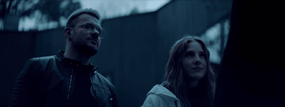 Futurystyczny klip prekursora polskiej muzyki elektronicznej i XXANAXX-u. Muzyka łączy się tu z nowymi technologiami