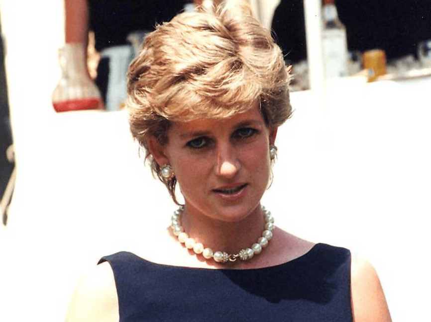 Wiemy kto zagra księżną Dianę w nowym sezonie "The Crown"