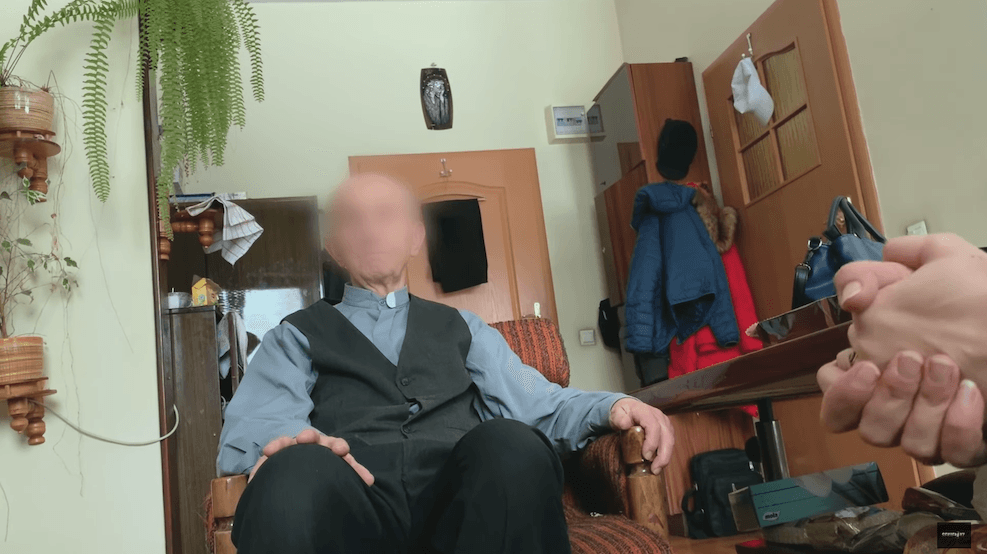 Dokument Sekielskiego z chirurgiczną precyzją wymiótł kilku księży oskarżonych o czyny pedofilskie. Będzie kontynuacja