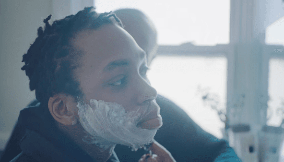 Gillette pokazało w spocie pierwsze golenie transpłciowego Samsona. Efekt? Pozytywne komentarze i prawie milion wyświetleń