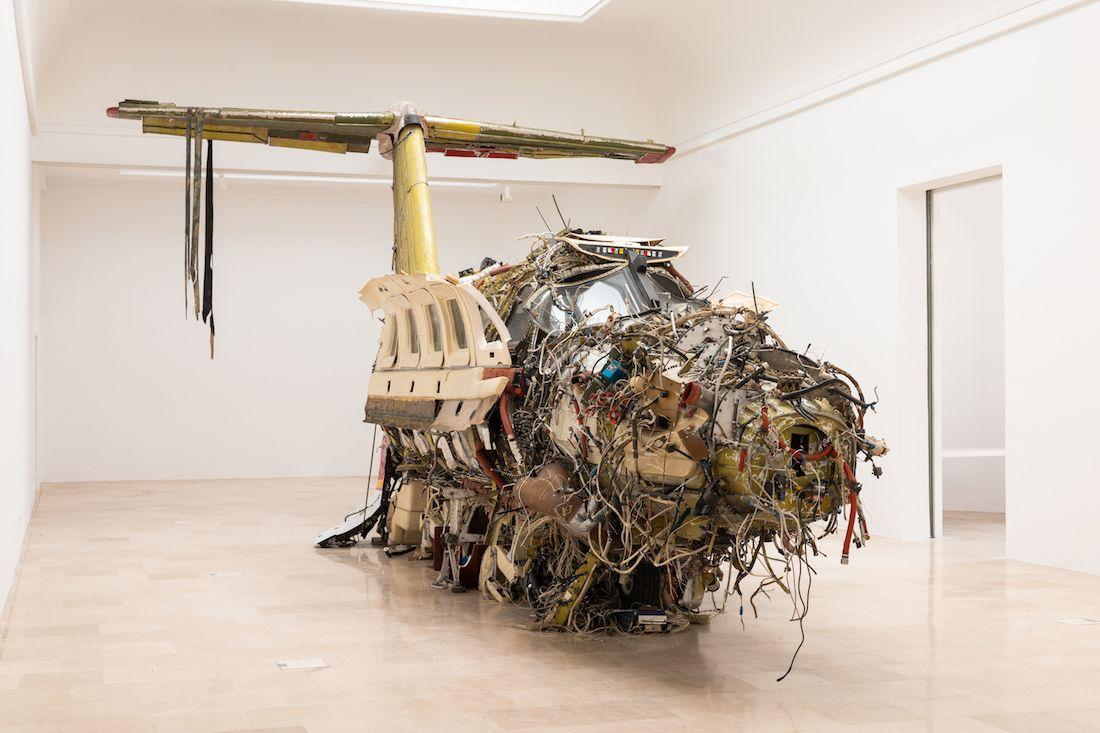 Międzynarodowy sukces dzieła "Lot" Romana Stańczaka w Pawilonie Polskim na Biennale w Wenecji