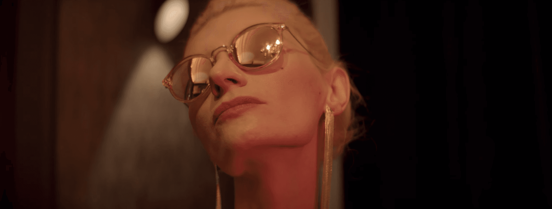 Dawid Podsiadło napisał utwór dla Muńka Staszczyka. W klipie Agata Buzek i Jacek Braciak