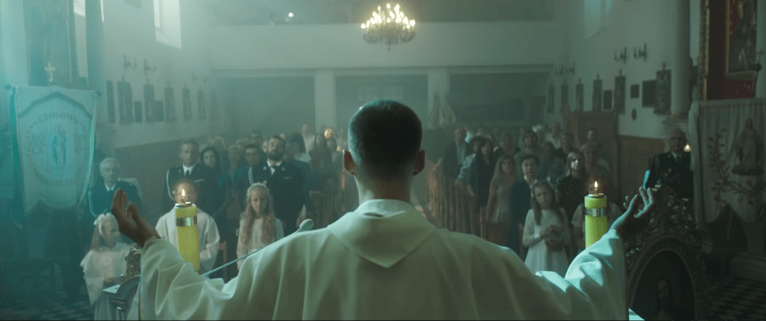 Premiera filmu Jana Komasy o fejkowym księdzu na Festiwalu Filmowym w Wenecji. Mamy zwiastun