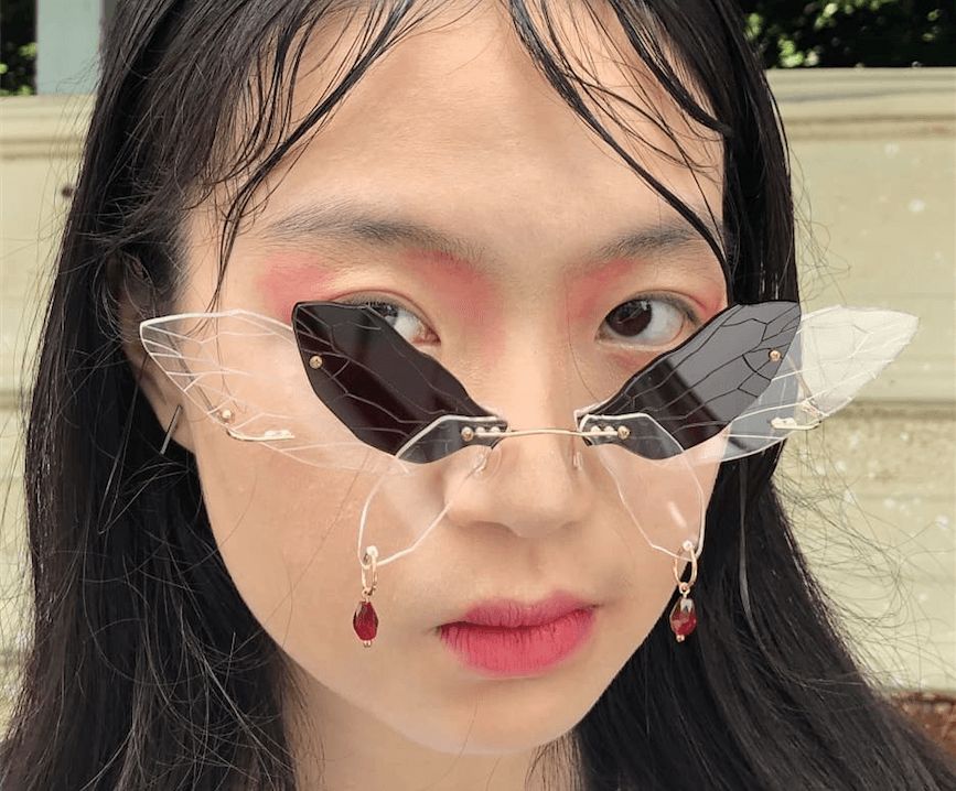 Skrzydlate okulary, w których zakochał się cały Instagram