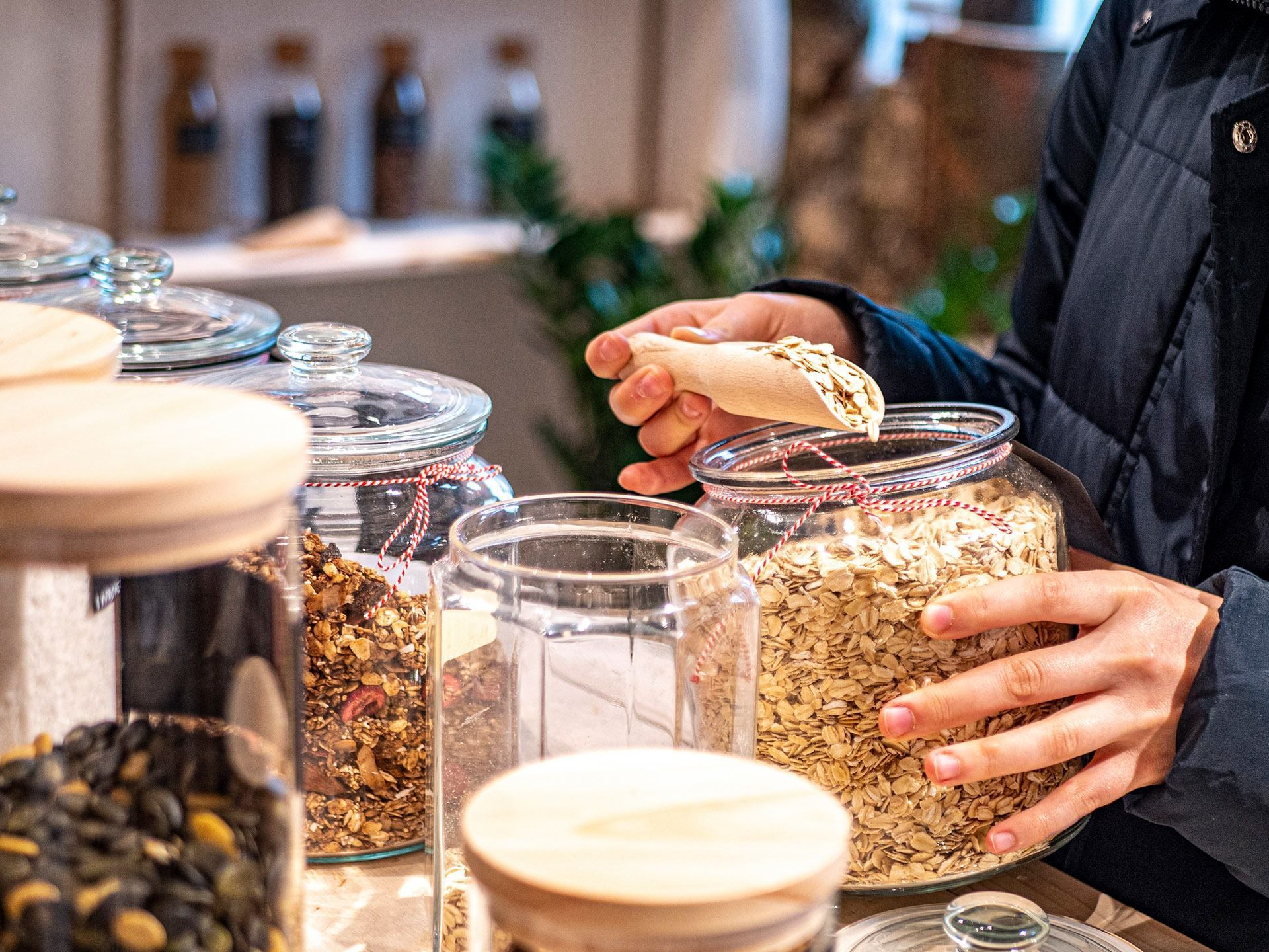 W tym sklepie można pakować produkty spożywcze na wagę i środki czystości tylko do wielorazowych pojemników