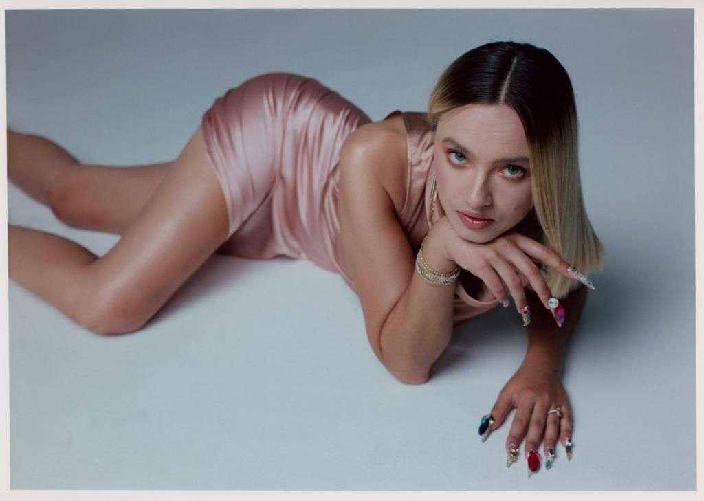 „Na koncercie chcę usłyszeć głos wykonawcy, a nie efekt komputerowy”, mówi Natalia Nykiel, gwiazda naszej ostatniej okładki