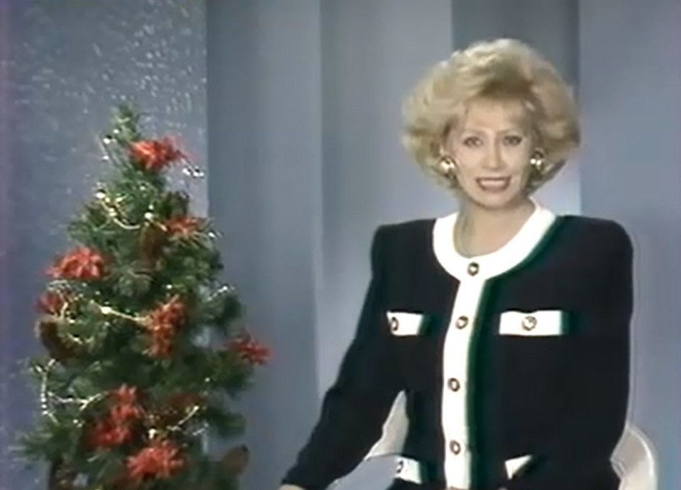 Ewolucja mody świątecznej na przestrzeni lat – od epoki wiktoriańskiej do dziś