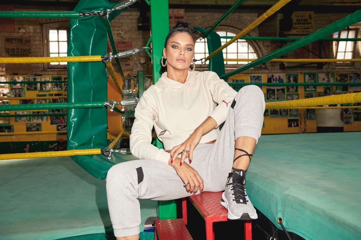 Adriana Lima i PUMA łączą siły w przebojowej sportowej kolekcji