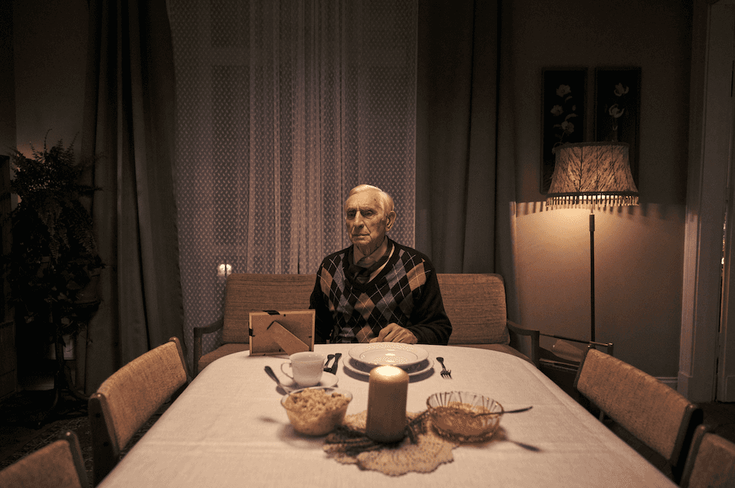 Święta to smutny okres dla samotnych seniorów. Akcja Podaruj Wigilię może to zmienić