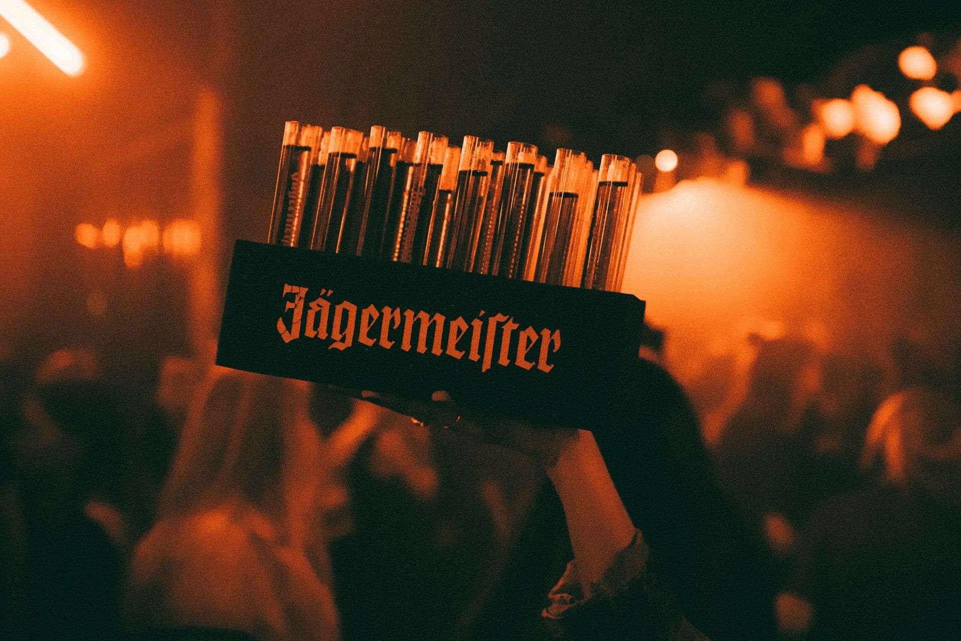 Jägermeister oddał 50 tys. litrów alkoholu na produkcję środków dezynfekujących