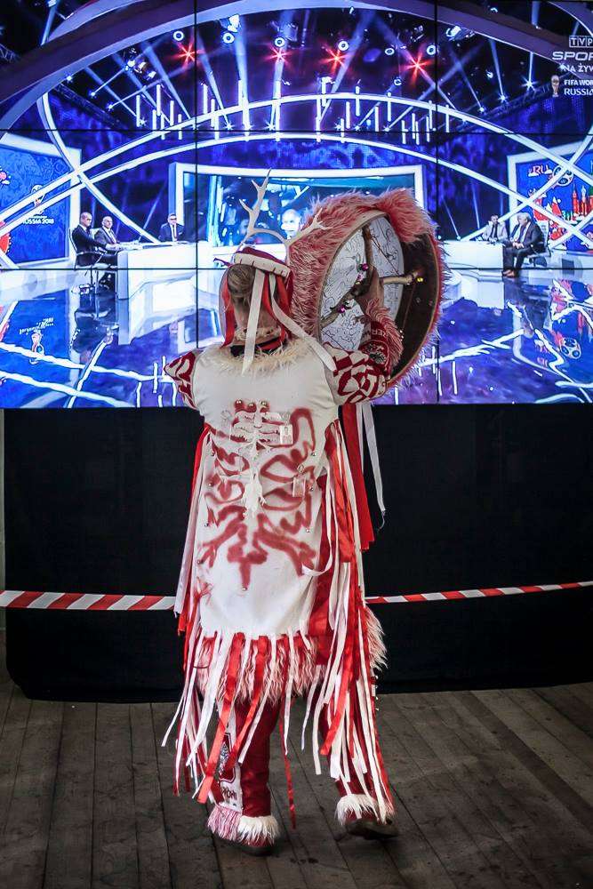 „Szaman jest bliski artyście”. Wywiad z Mateuszem Kowalczykiem, znanym także jako Szaman Polski