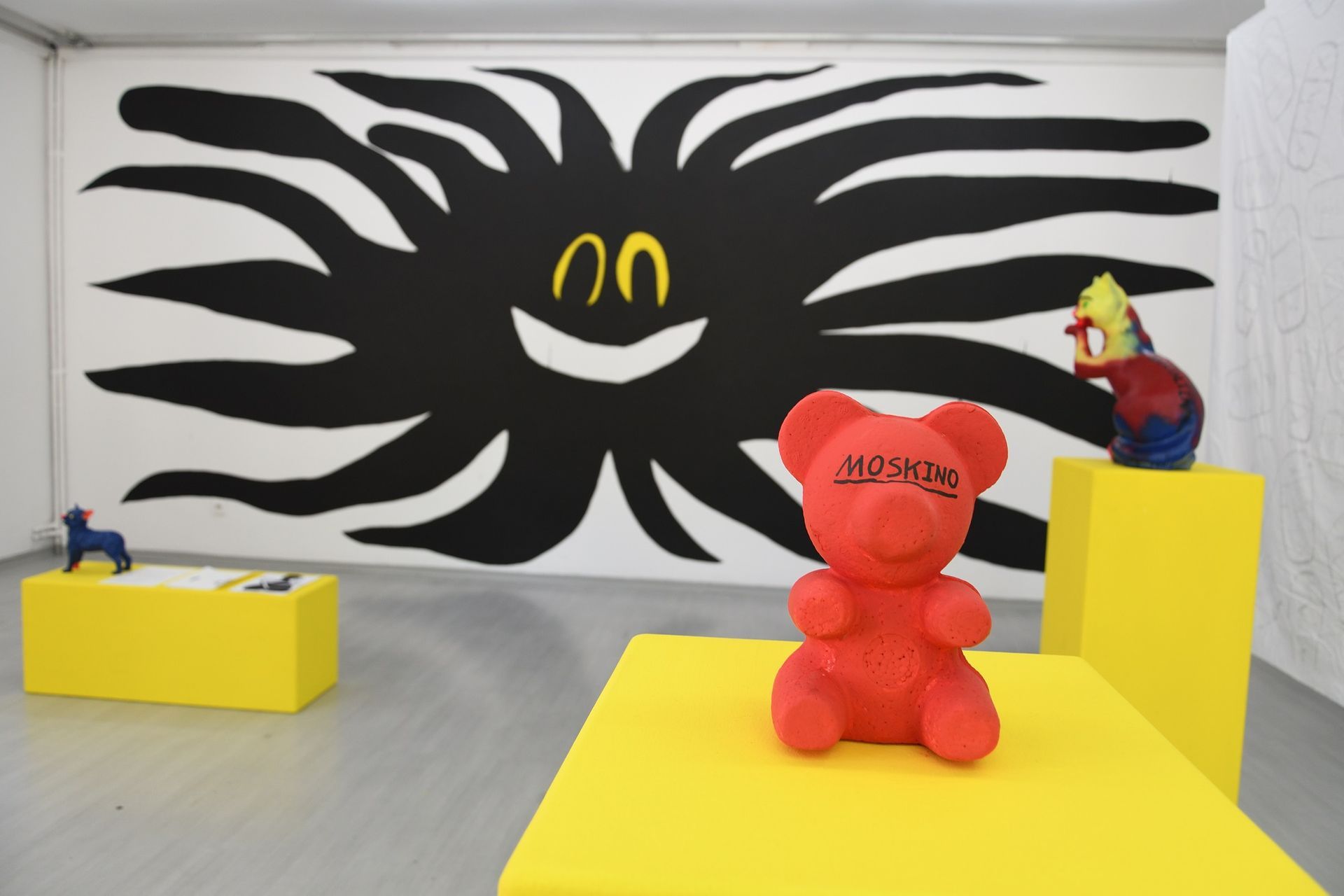 „Słońce to my, ciemne chmury to my” – wystawa Bolesława Chromrego w BWA Zielona Góra