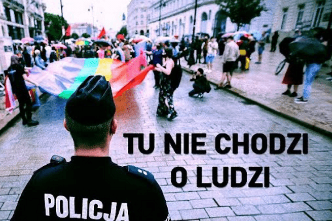 Samorządy debatują nad "strefami anty-LGBT" we wstrząsającym dokumencie "Tu nie chodzi o ludzi"