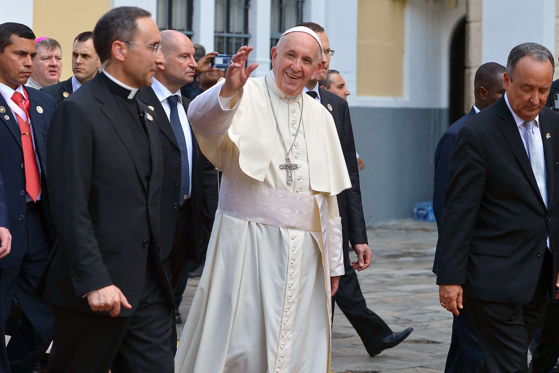Papież Franciszek poparł związki partnerskie LGBT!