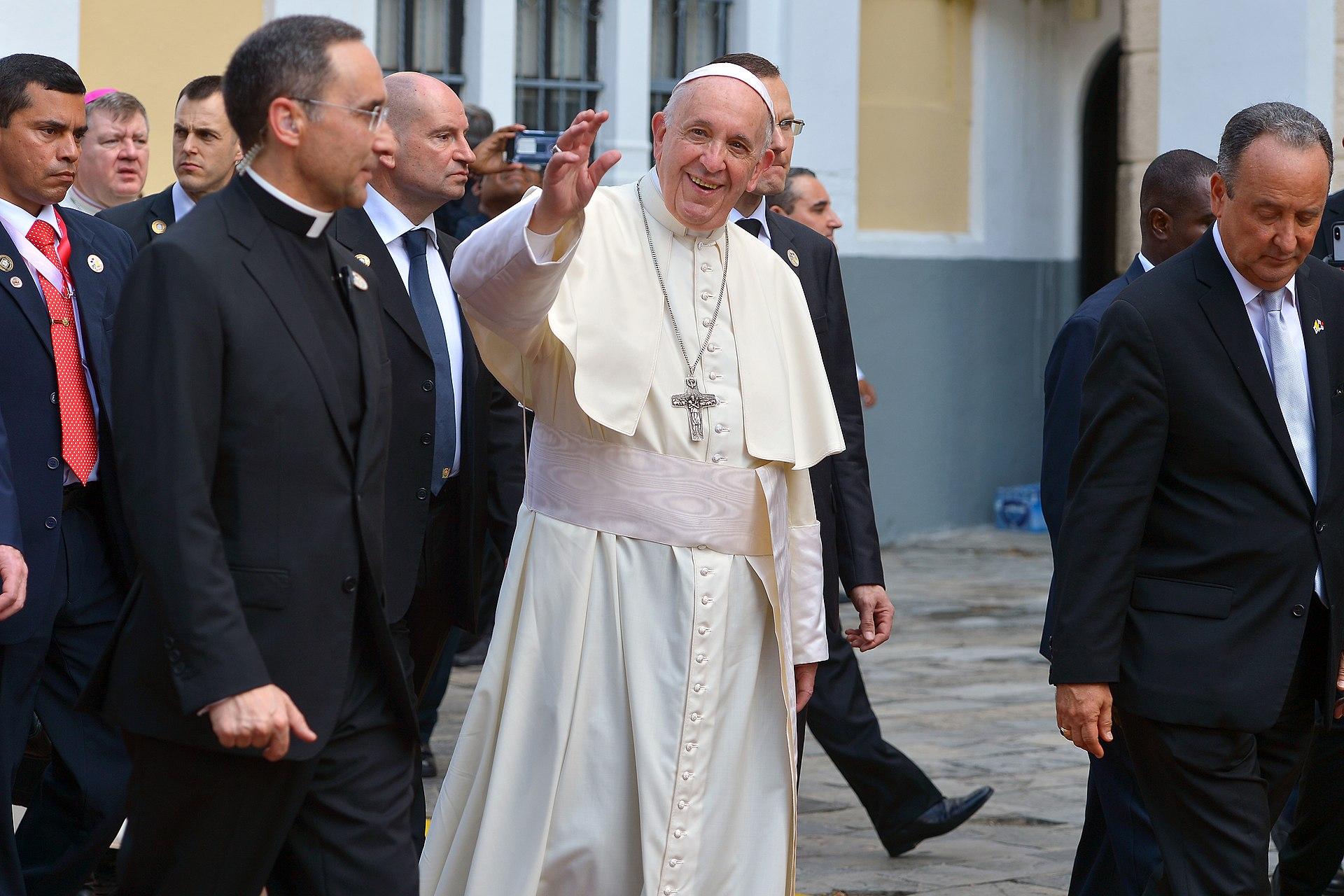 Papież Franciszek poparł związki partnerskie LGBT!