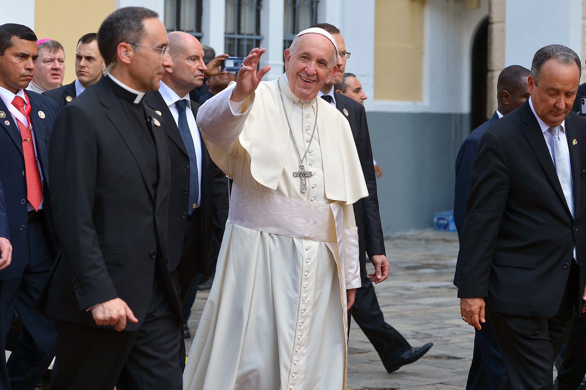 Papież Franciszek poparł związki partnerskie LGBT!