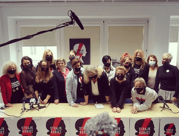 Aborcja bez kompromisów. Lewica i organizacje pro-choice będą zbierać podpisy pod projektem obywatelskim