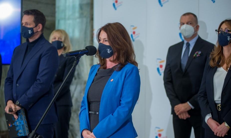 Burmistrzynie i dyrektorki. Warszawski ratusz wprowadza żeńskie nazwy stanowisk